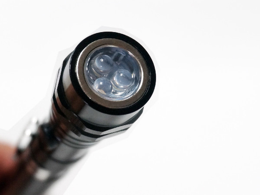 2 tiempo de ejecución de la resistencia de agua de la antorcha IPX4 de la linterna de la pluma de los imanes LED 3h