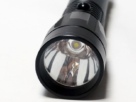 500 temporeros llevados resistentes del color de la linterna 6400K del Cree T6 del lumen para buscar