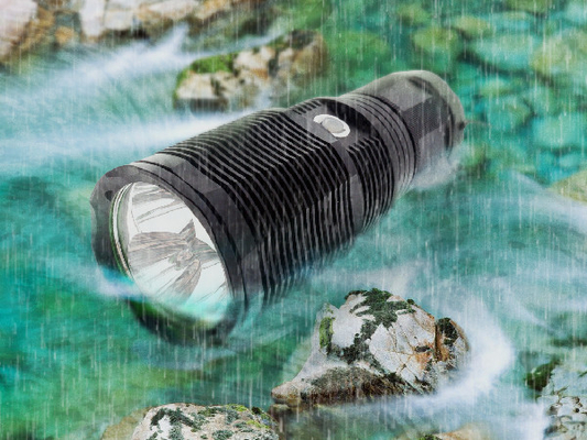 Material recargable de la aleación de aluminio del bulbo de la linterna de LED XHP 50 del ion de Li del disipador de calor