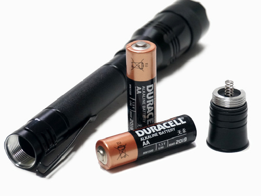 El lumen 10 llevó el proyector de la linterna, logotipo adaptable de la luz de la antorcha del proyector