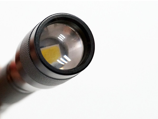 Forme la linterna de encargo 35lm IP44 del llavero del LED que valora 0.6W salida máxima