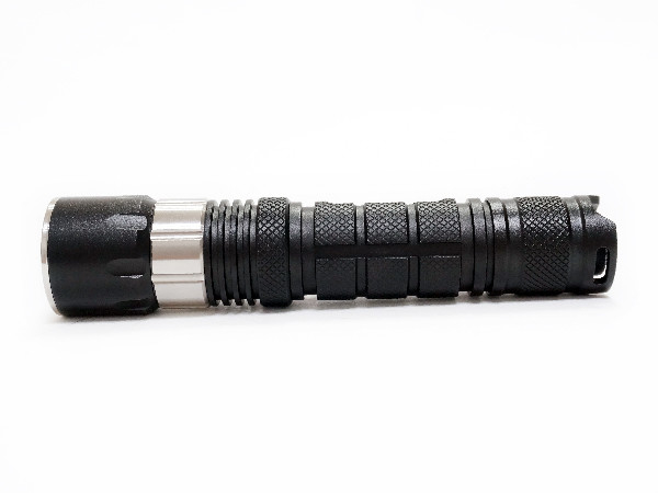 Tipo plano resistencia de la lente de la linterna de LED del bombero del alto brillo de impacto del 1m
